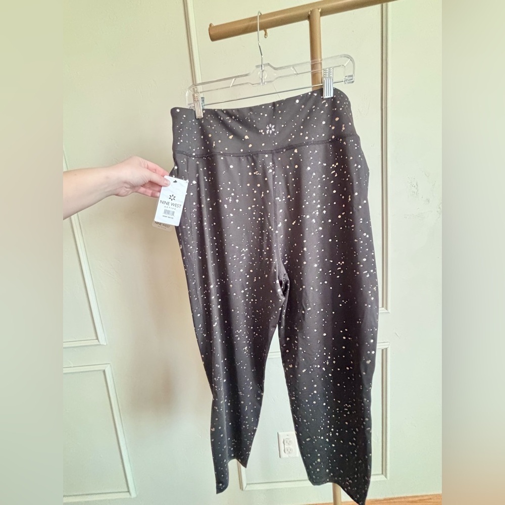 Nine West High Waisted Leggings Black / White MSRP $80 - Picture 3 of 4